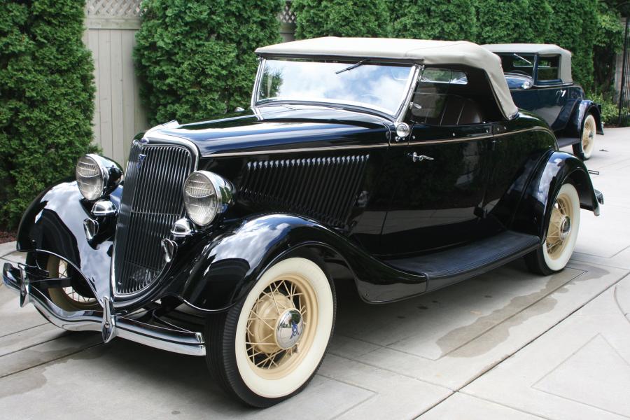  Ford Model 40 DeLuxe Roadster 1934 года  (фото 4 из 4)